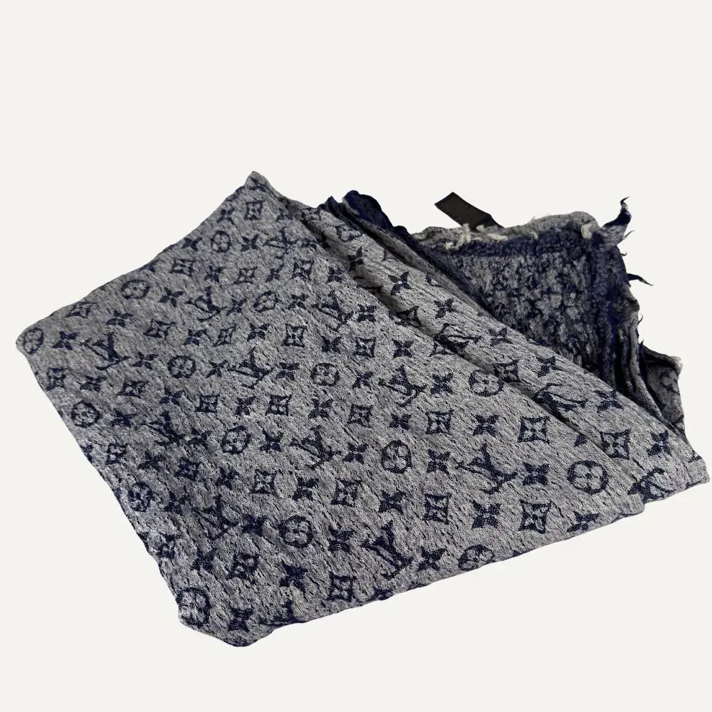 Louis Vuitton Monogram Denim Shawl Blue Silk Wool Fringe Wrap Made in Italy
